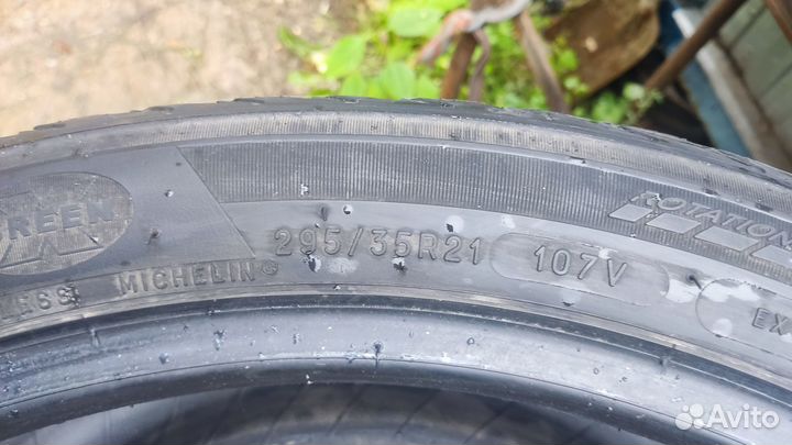 Michelin Alpin 295/35 R21
