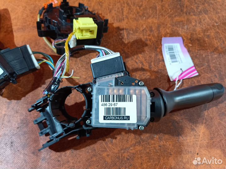 Блок подрулевых переключателей Toyota Vitz KSP90