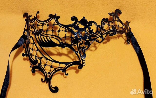 Венецианская маска