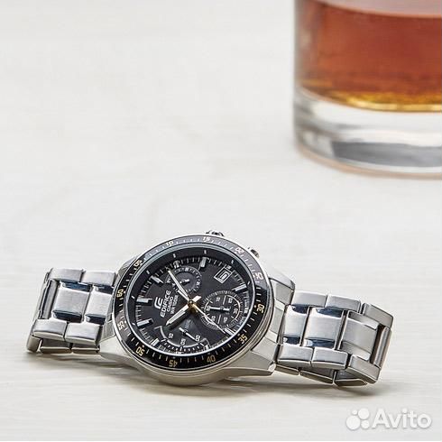 Наручные часы casio edifice EFV-540D-1A9 новые