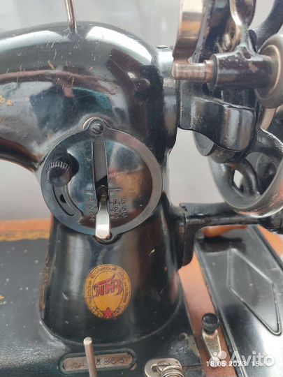 Швейная машина Подольск ручная