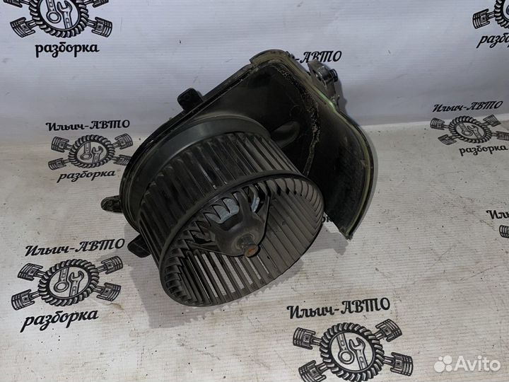 Мотор печки отопителя Рено Сценик2