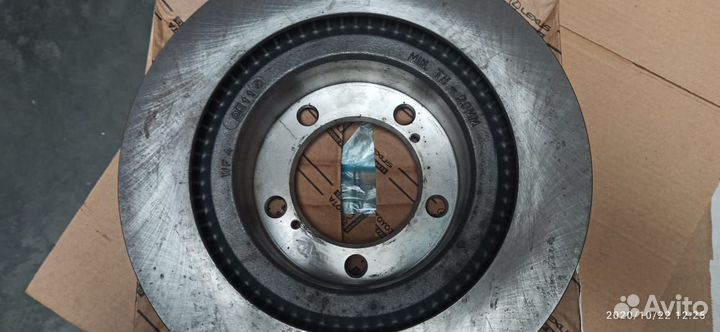 Диск тормозной Toyota Land Cruiser 200 Lexus LX570