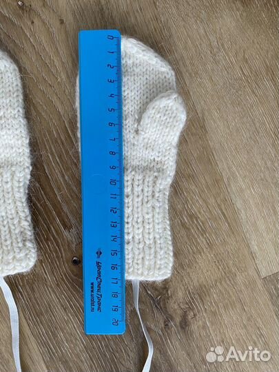 Варежки и носки из натуральной шерсти (новые)