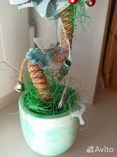 Топиарий, Денежное дерево из купюр