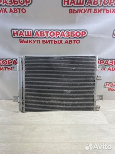 Радиатор кондиционера Renault Sandero 2013