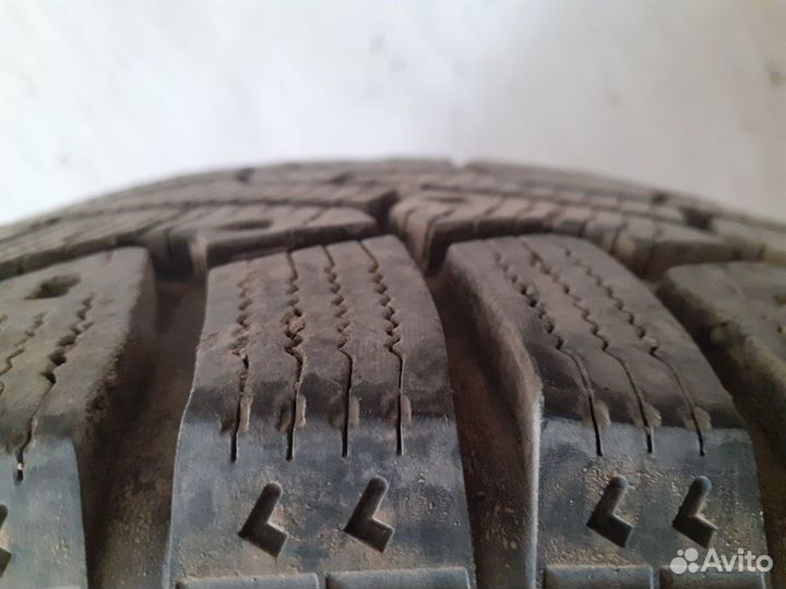 Pirelli Ice Zero 225/55 R18