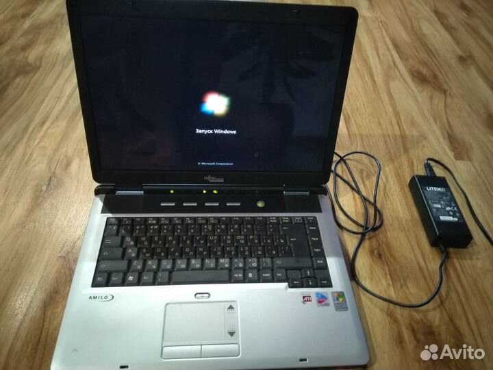 Ноутбук Fujitsu Siemens amilo M1437G б/у