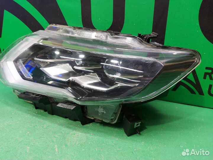 Фара левая Nissan X-Trail T32 рестайлинг 2017