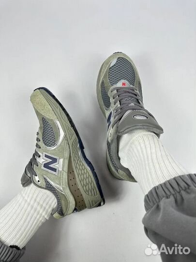 Кроссовки New Balance 2002RVA