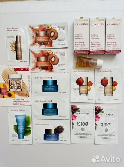 Пробники Clarins косметичка