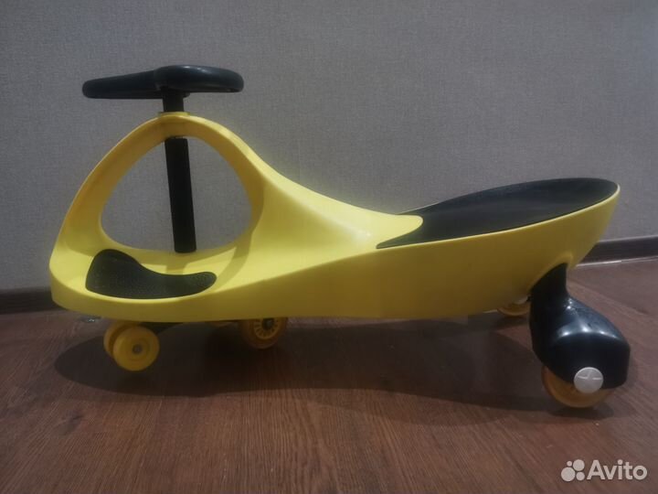 Машинка каталка толокар
