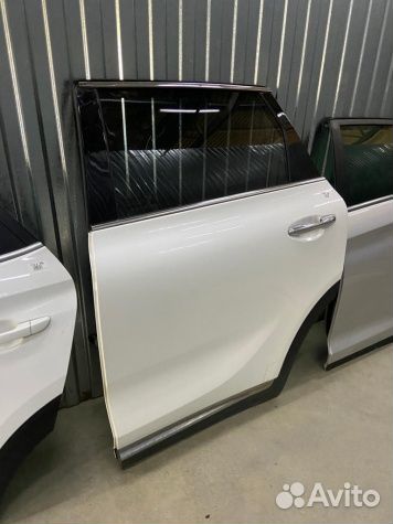 Дверь задняя левая Kia Sorento Prime