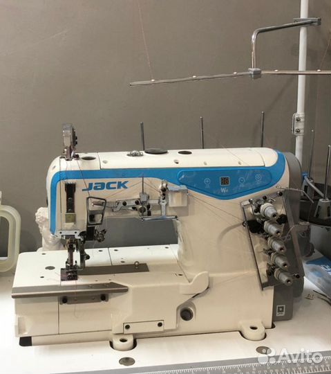 Плоскошовная машина jack