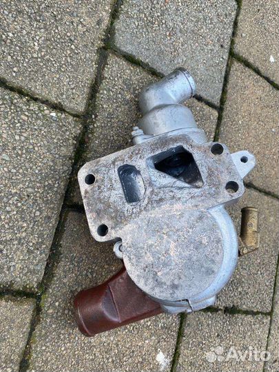 Помпа охлаждения газ 24 Волга УАЗ