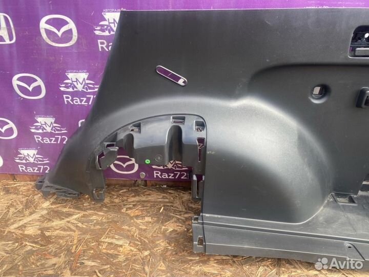 Обшивка/пластик багажника Honda CR-V