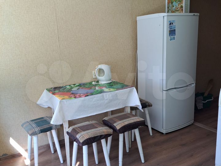 2-к. квартира, 57,3 м², 2/5 эт.