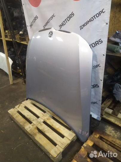 Капот BMW E90 3-Series дорест