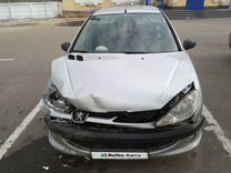 Peugeot 206 1.4 MT, 2006, битый, 202 000 км, с пробегом, цена 100 000 руб.