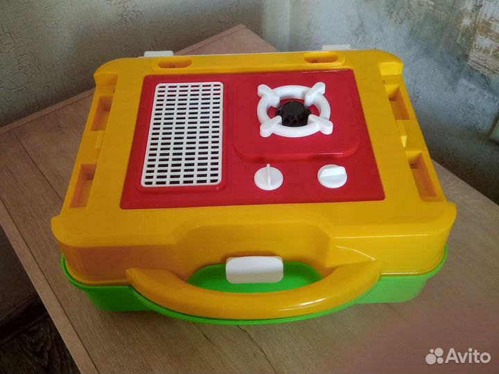 Детская игровая кухня