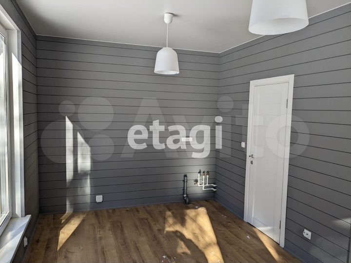 Дом 99,4 м² на участке 6 сот.