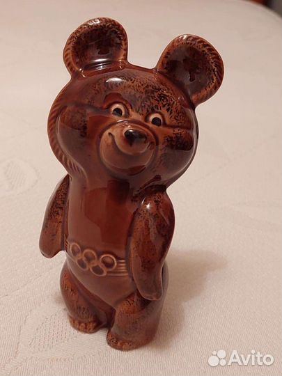 Статуэтка Олимпийский мишка