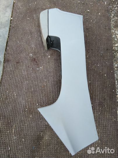 Подлокотник Мазда 3 BK