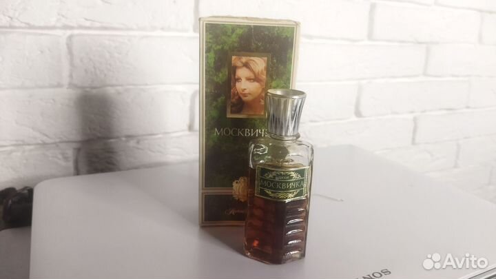 Духи Москвичка. Новая Заря. Винтаж СССР