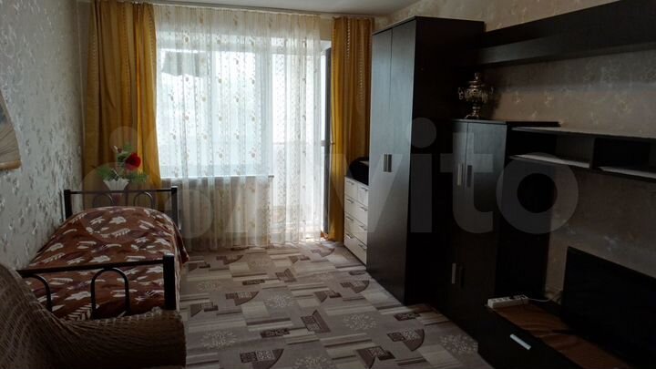 3-к. квартира, 82 м², 2/5 эт.