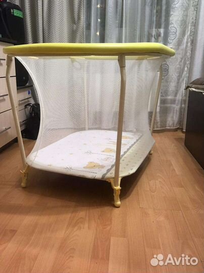 Манеж детский складной