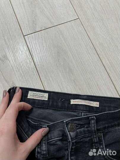 Чёрные джинсы Levi's Premium 724 27 S/М оригинал