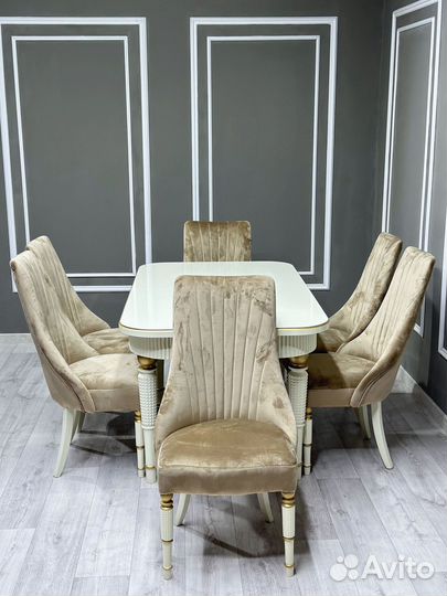 Кухонный стол. Доставка по всей России