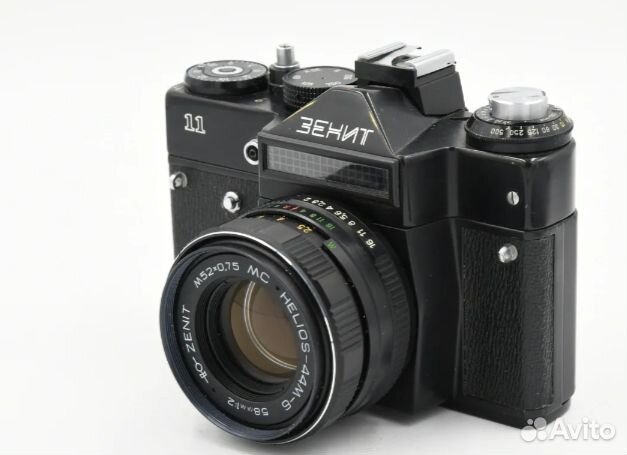 Зеркальный фотоаппарат зенит 11 с объектив