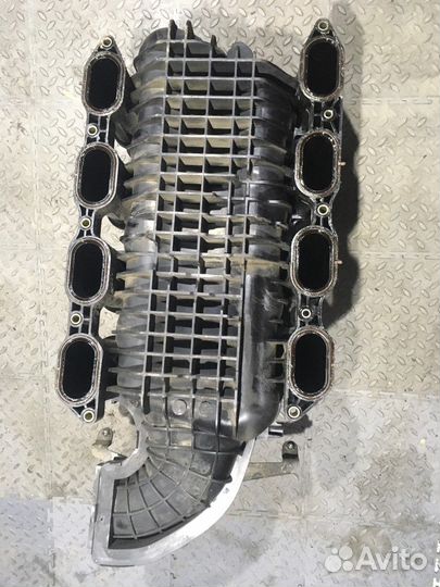 Коллектор впускной (Infiniti QX56)