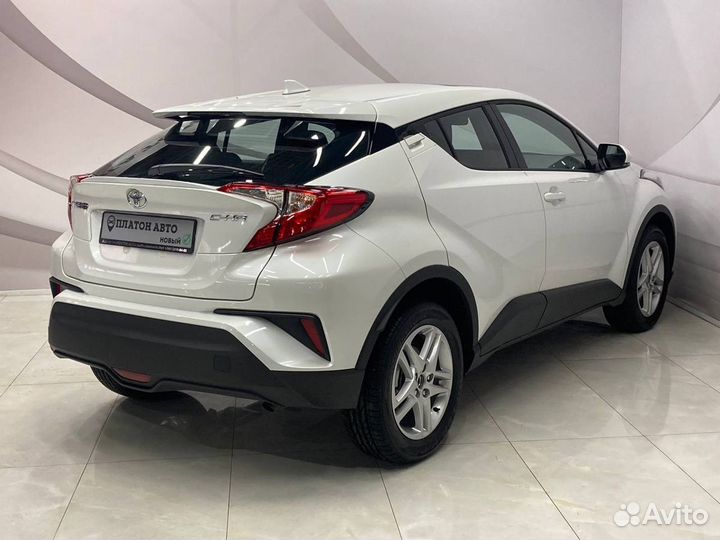 Toyota C-HR 2.0 CVT, 2023, 50 км