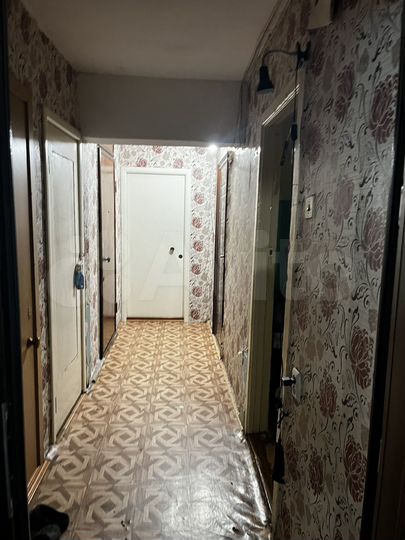 Комната 14 м² в 4-к., 4/5 эт.