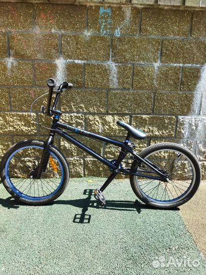 Велосипед BMX