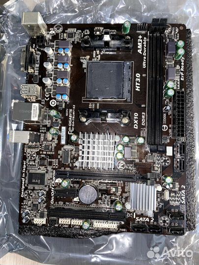 Материнская плата socket am3+