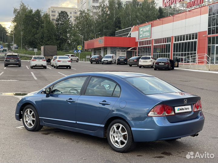 Honda Civic 1.8 МТ, 2008, 250 000 км