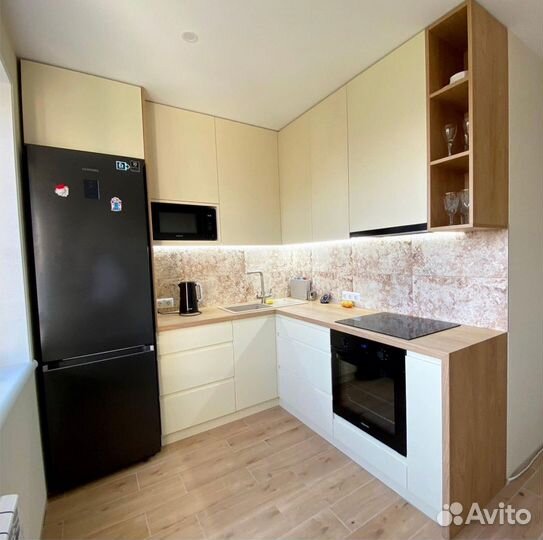 Уютная кухня угловая