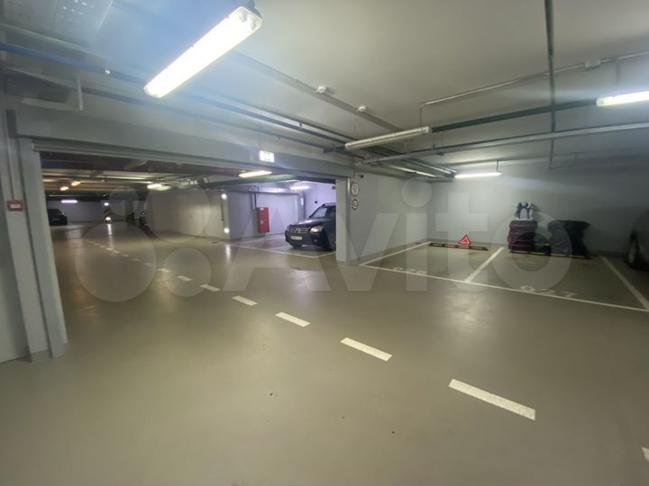 Машиноместо