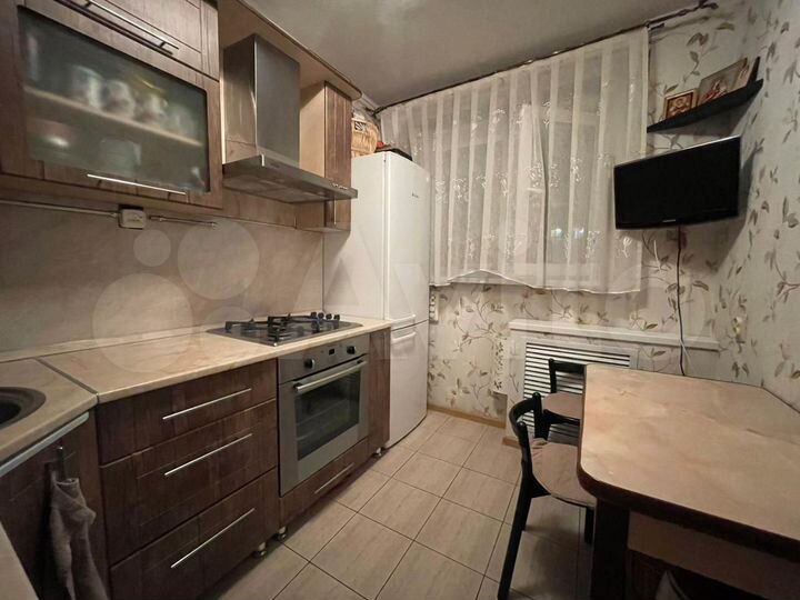 4-к. квартира, 77,2 м², 4/5 эт.