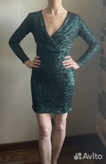 Платье с пайетками