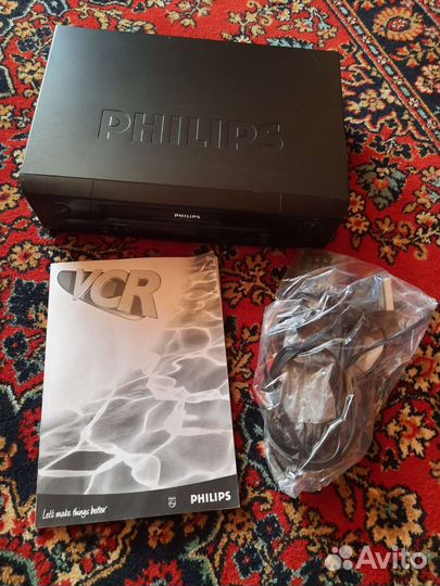 Видеомагнитофон philips
