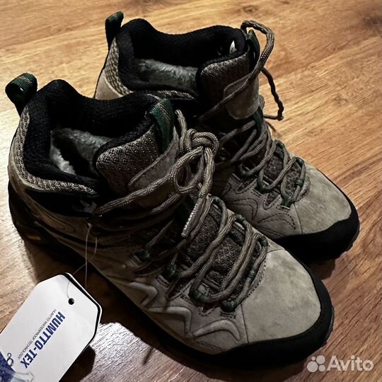 Треккинговые ботинки женские Humtto