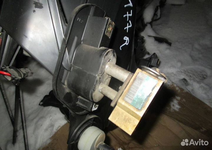 Радиатор кондиционера Renault Scenic рест. 2001