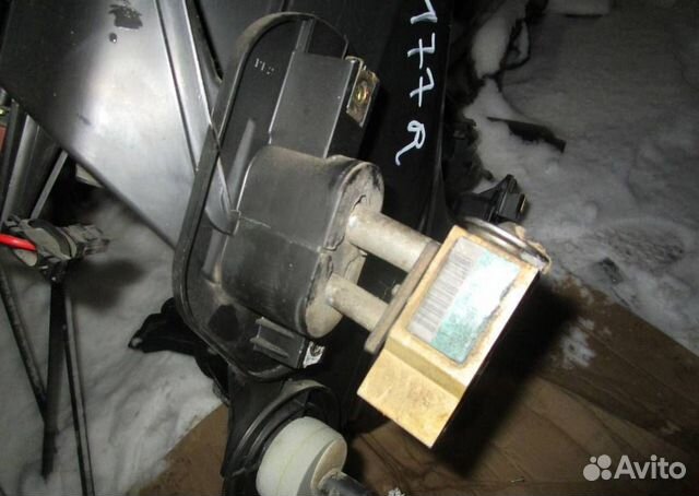 Радиатор кондиционера Renault Scenic рест. 2001