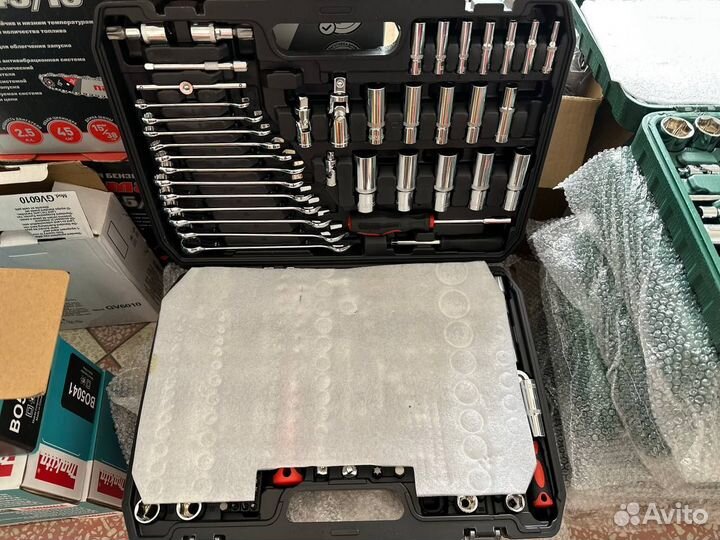 Набор ключей 159 предметов