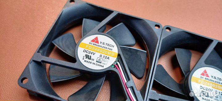 FD248020HS Вентилятор 80x20мм 24V 0.12A