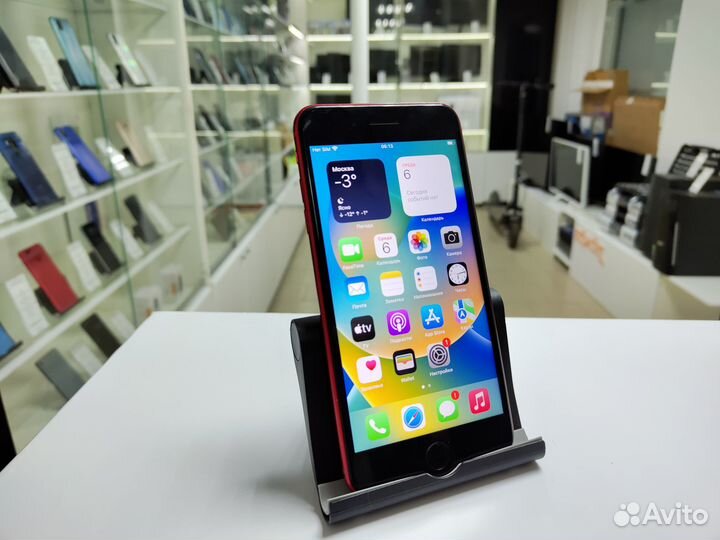 iPhone 8 Plus, 64 ГБ